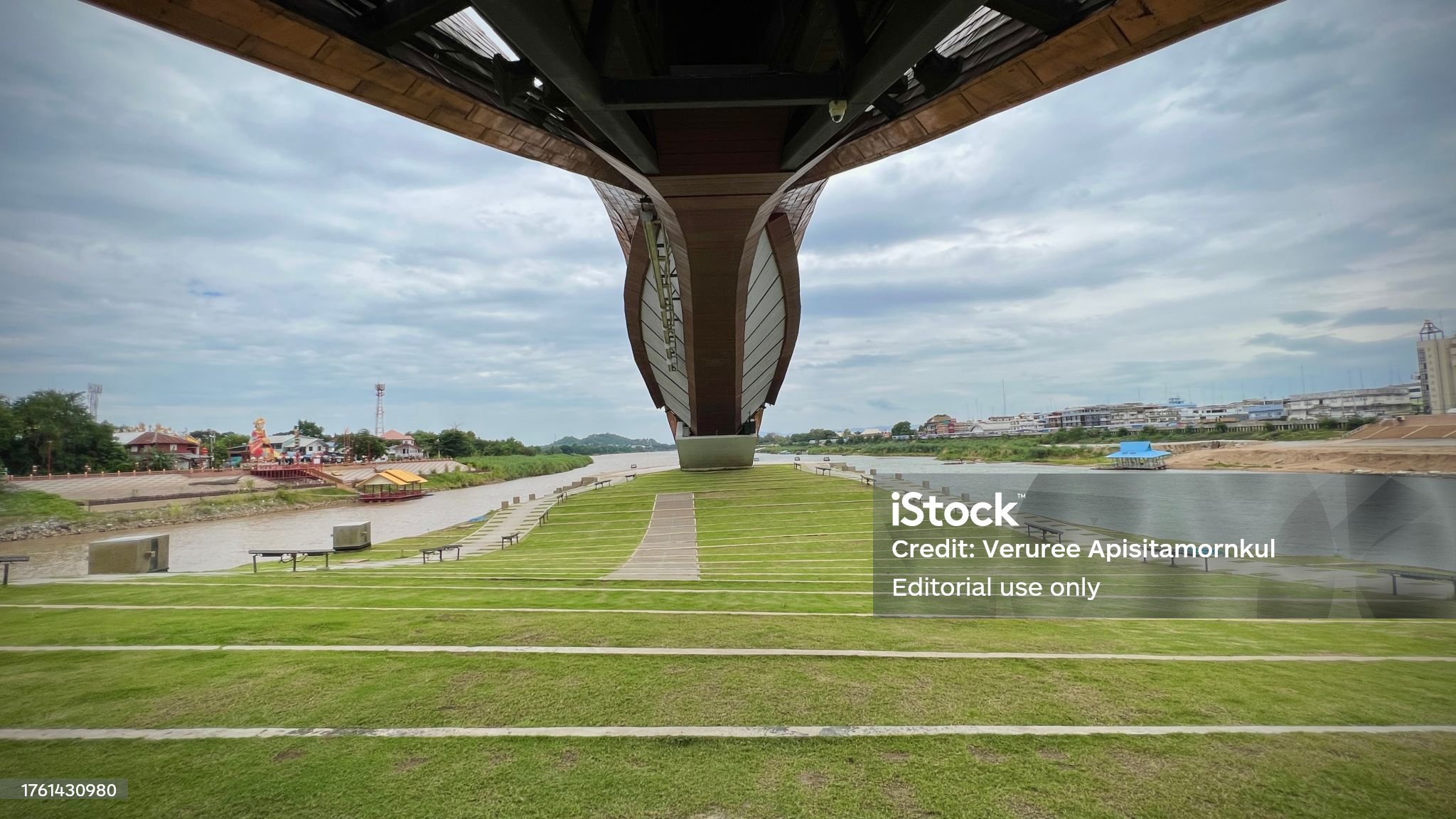 ข้อมูลเมืองในมือคุณ